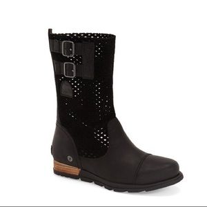 NWOT Black SOREL major pull up midcalf boots sz 7